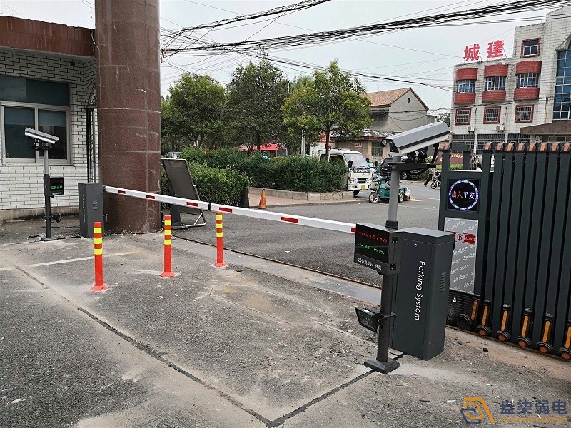車牌識(shí)別智能道閘，你了解過多少！