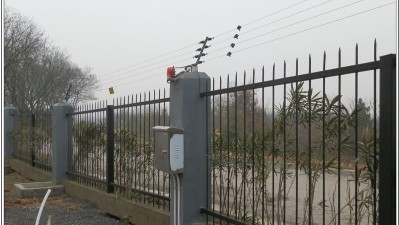 工廠周界為什么需要安裝脈沖電子圍欄？